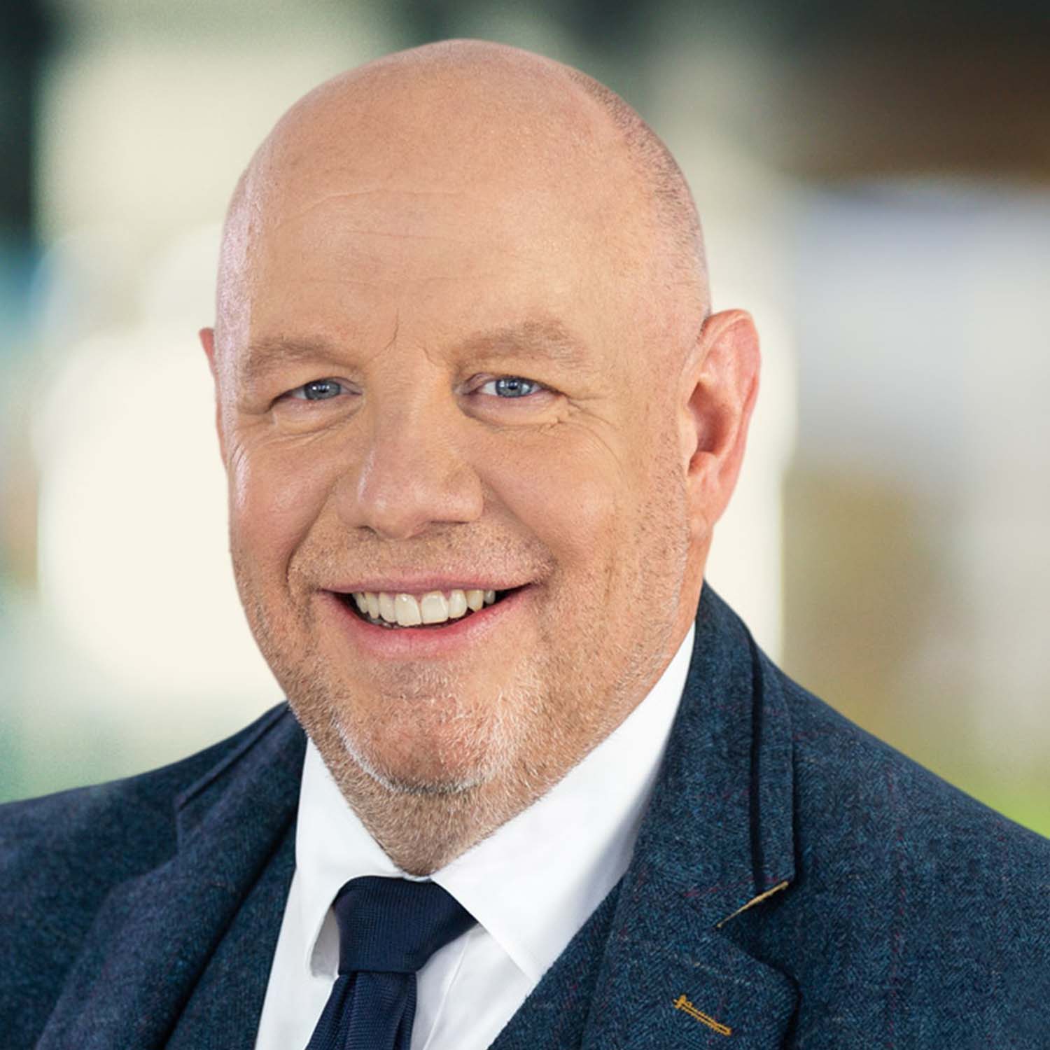 Dr. Erik Eschen